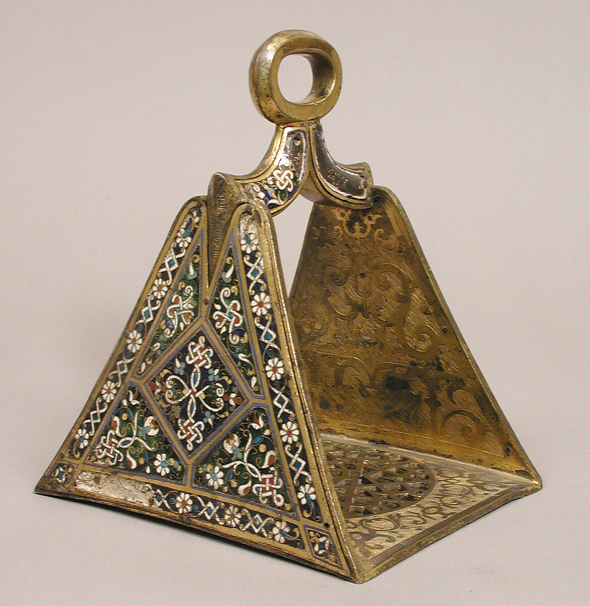 Stirrup, Cloisonné enamel, copper-gilt, Spanish