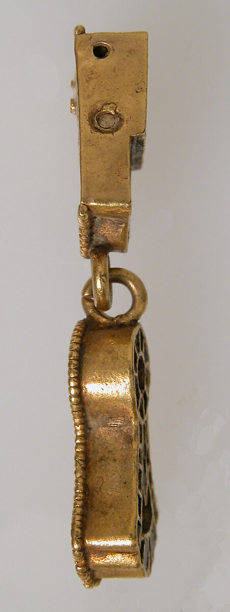 Collar Pendant, Gold - sheet; cells - garnets (patterned foil), glass (green); wire - beaded.  Suspension Loops: gold - rod., Ostrogothic