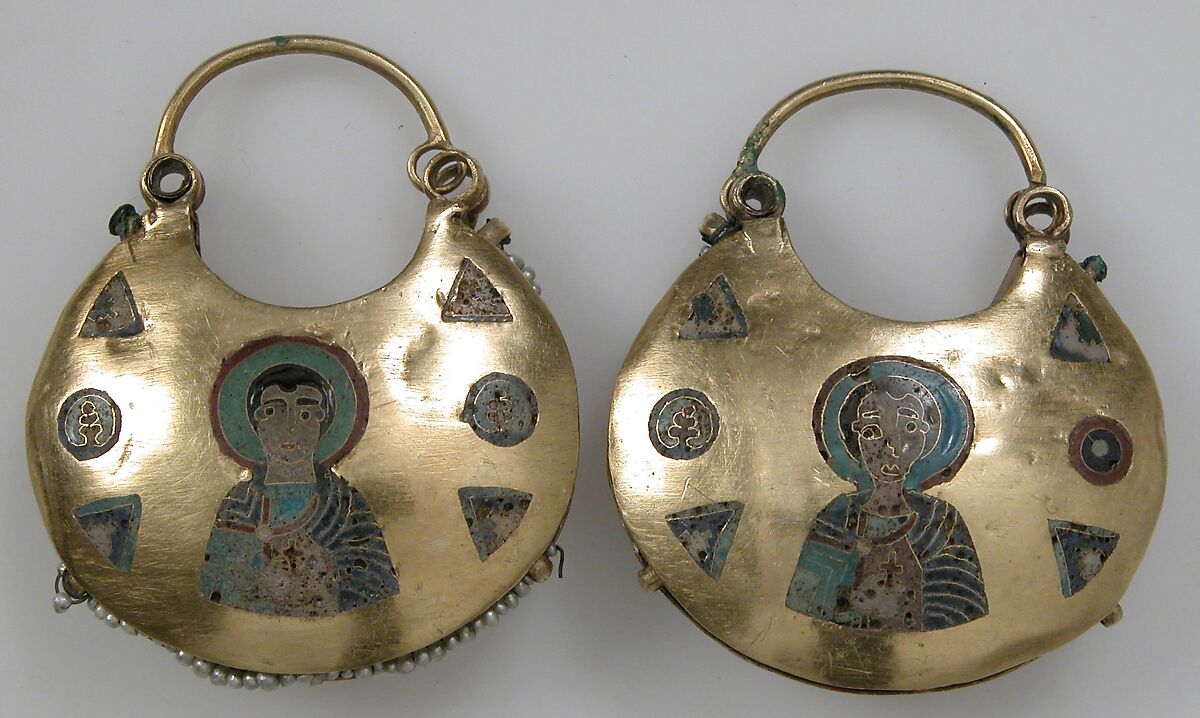 One of a Pair of Temple Pendants, with Busts of Male Saints Holding Martyr's Cross (front) and Leaf and Rosette Motifs (back), Cloisonné enamel, gold, pearls, Kyivan Rus’