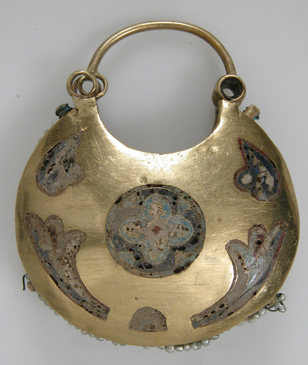 One of a Pair of Temple Pendants, with Busts of Male Saints Holding Martyr's Cross (front) and Leaf and Rosette Motifs (back), Cloisonné enamel, gold, pearls, Kyivan Rus’