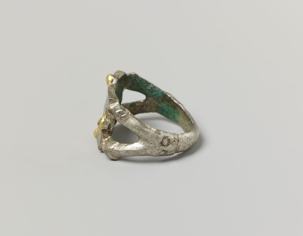 Finger Ring, Silver, partial-gilt, niello, Kyivan Rus’