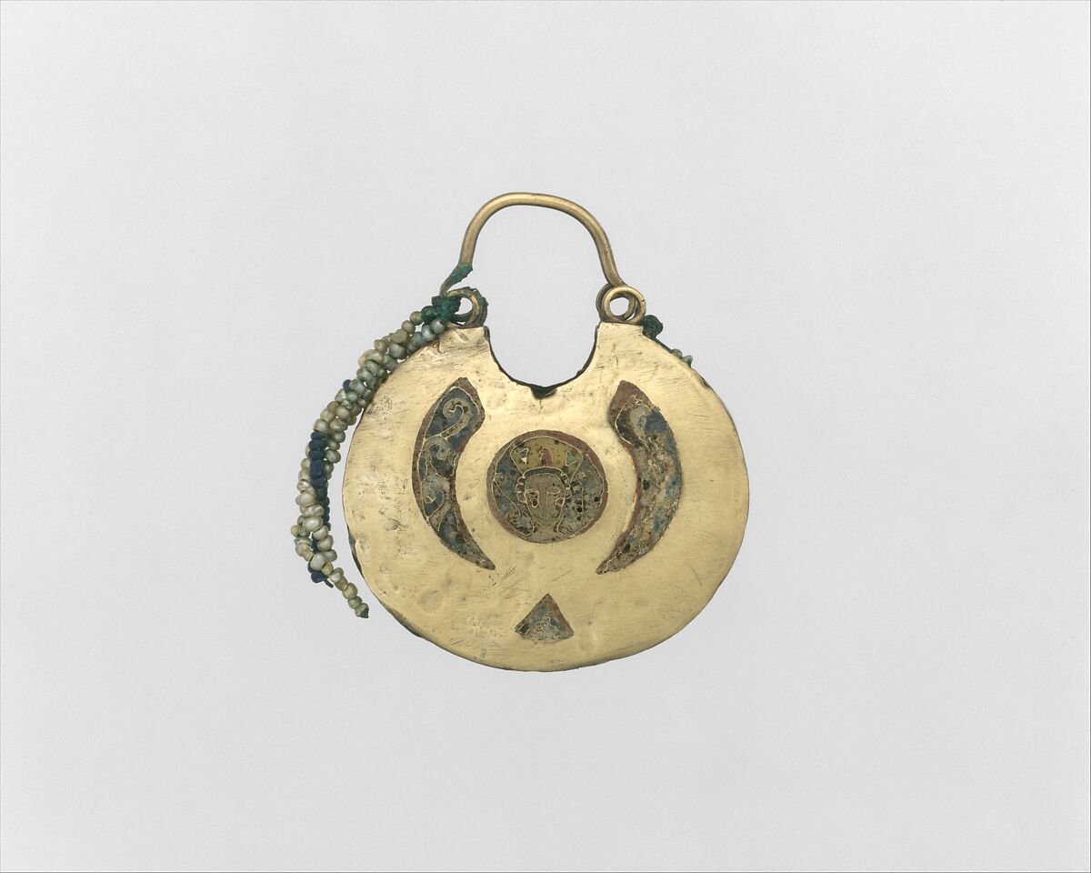 One of a Pair of Temple Pendants, with Confronted Birds (front) and Human Heads (back), Cloisonné enamel, electrum, pearls, Kyivan Rus’