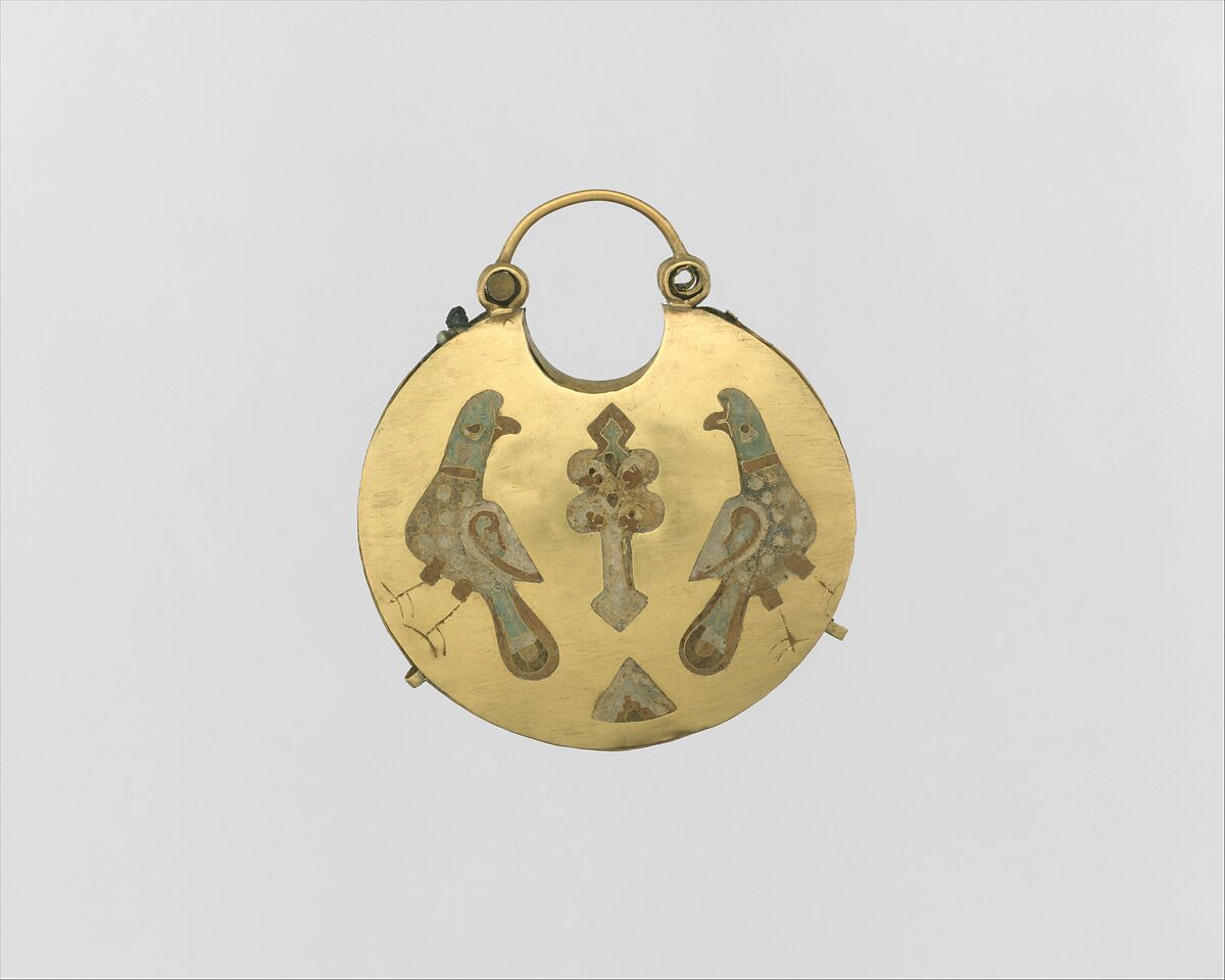 One of a Pair of Temple Pendants, with Two Birds Flanking a Tree of Life (front) and Leaf and Rosette Motifs (back), Cloisonné enamel, gold, Kyivan Rus’ 