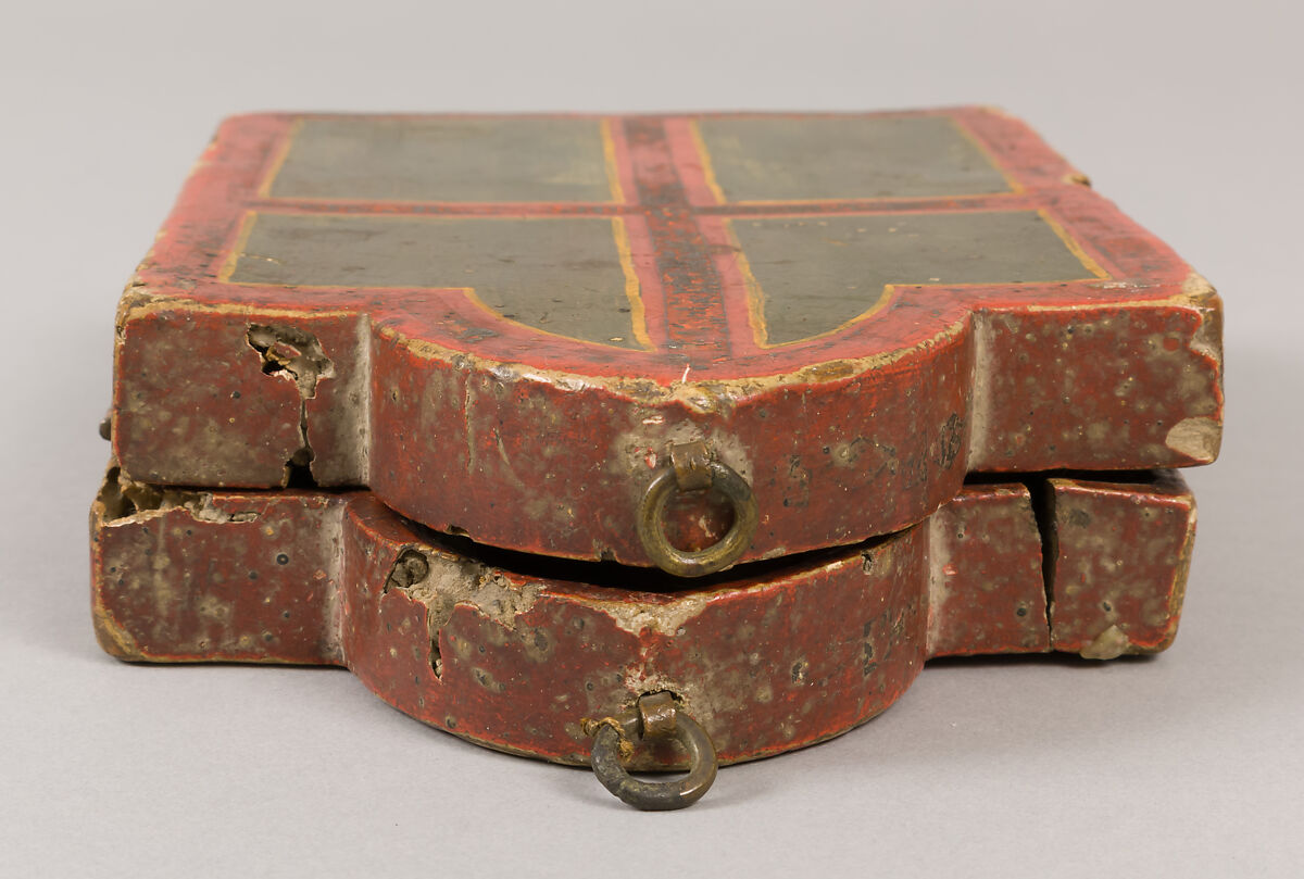 Reliquary Diptych, Verre églomisé, painted and gilded wood, parchment, and possible human remains, Italian