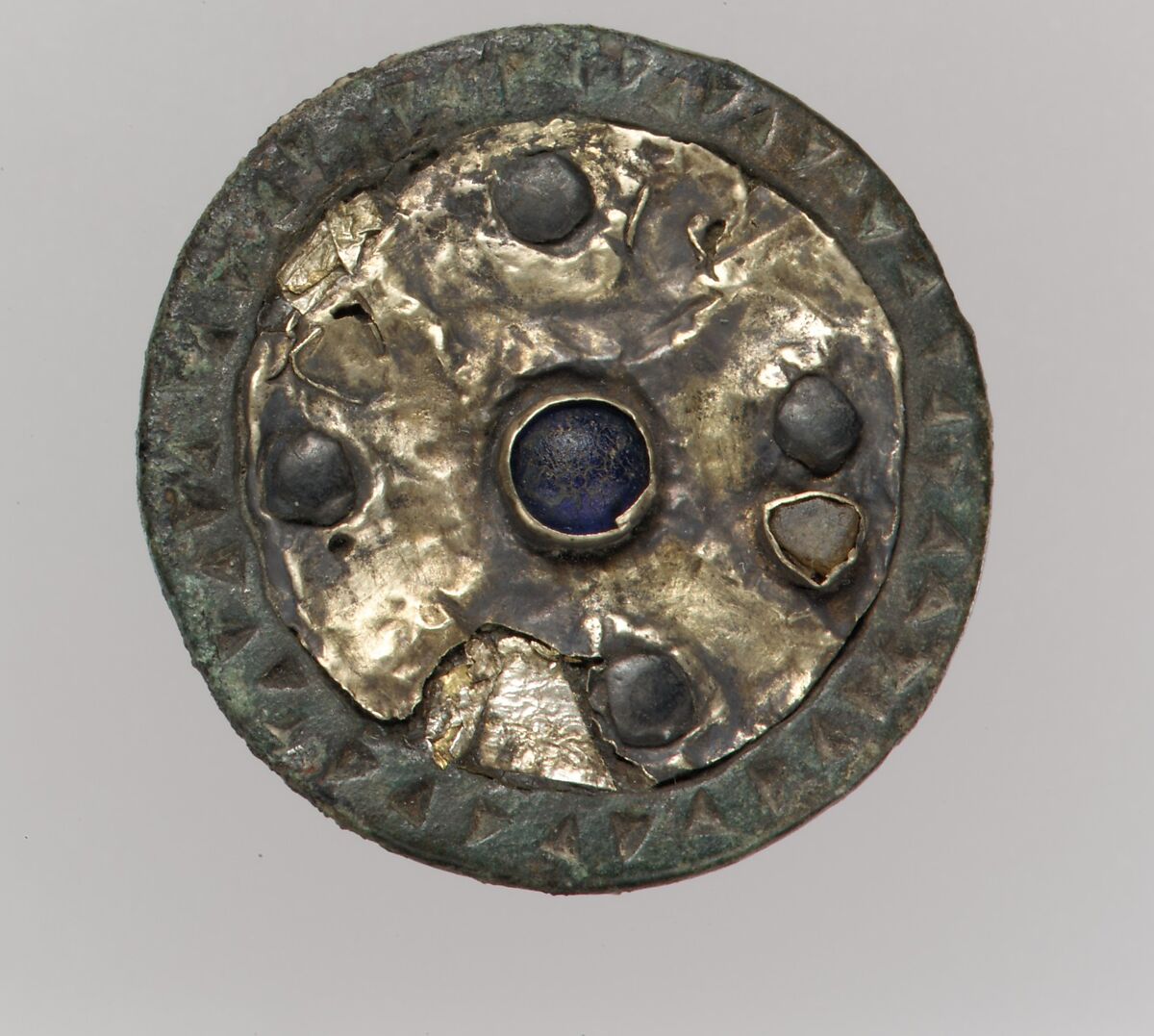 Disk Brooch, Gold, wire, paste, copper alloy rim, iron pin, Frankish 