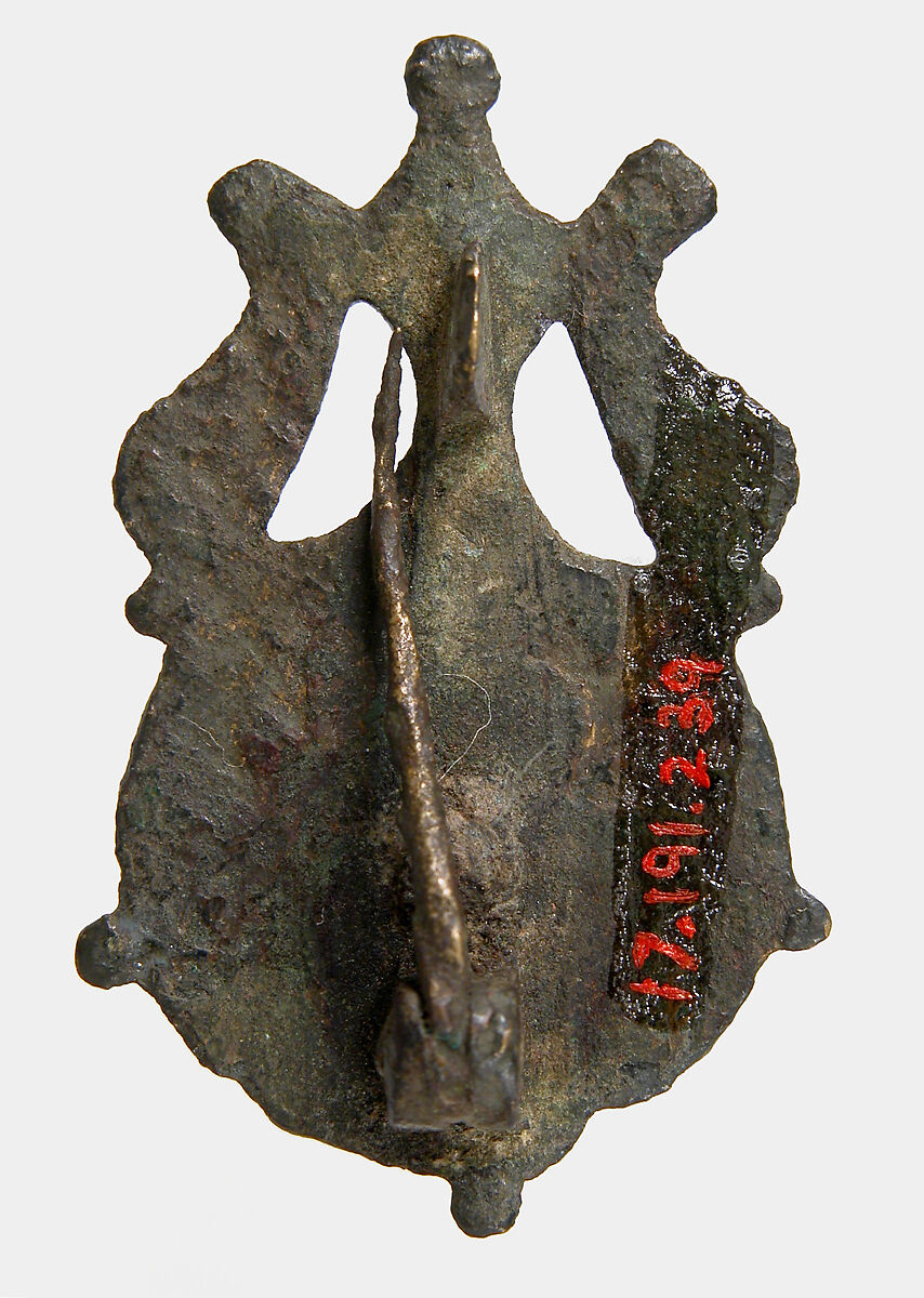 Flat Brooch, Copper alloy, glass cabochon, Late Roman