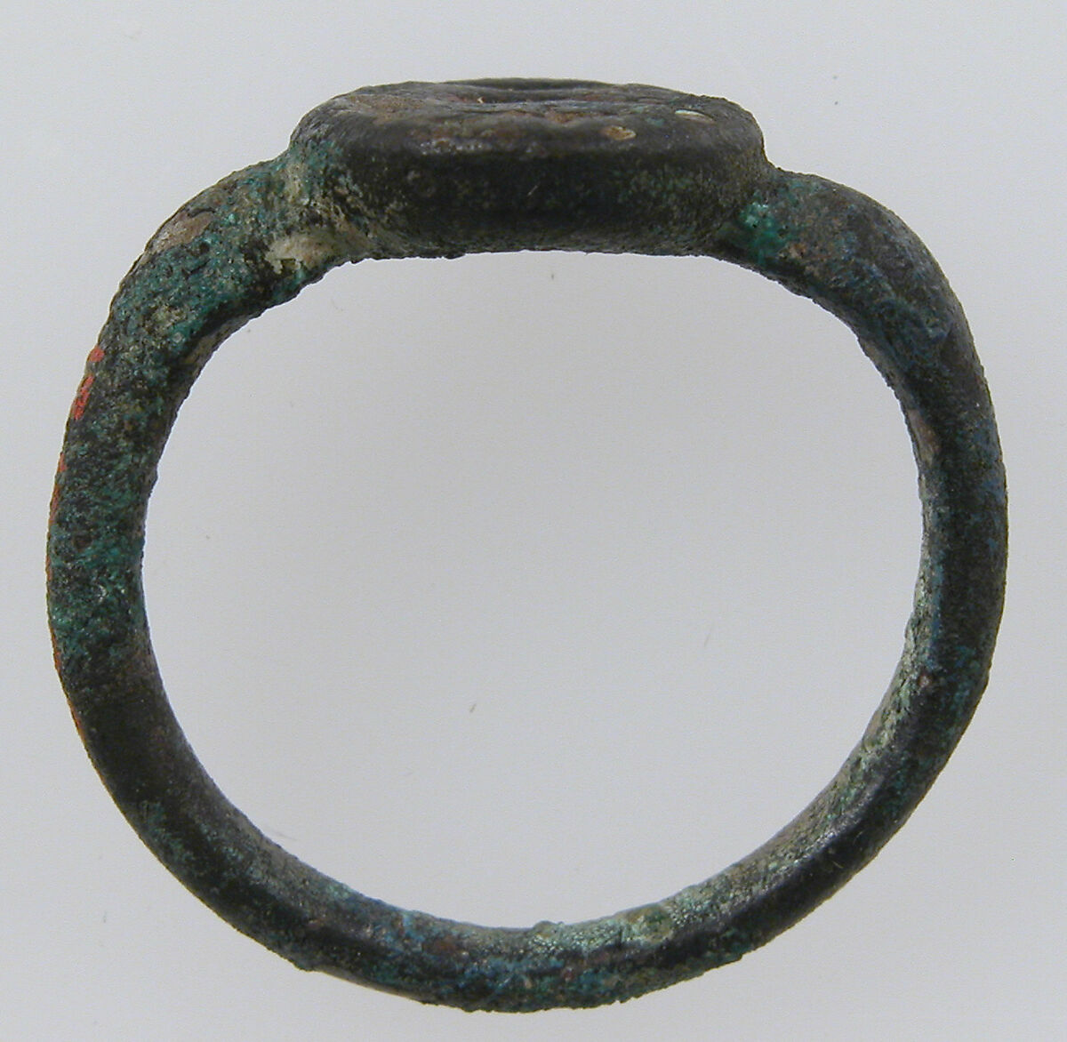 Finger Ring, Copper alloy, traces of gilding, Frankish