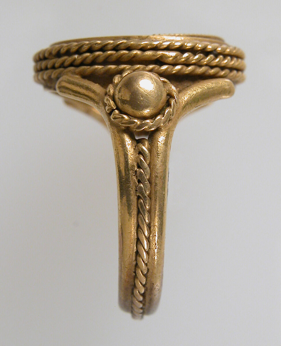 Finger Ring, Gold, intaglio, Italian