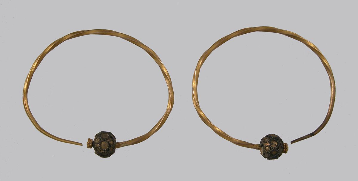 Earring, Gold, granulation, filigree wire, Frankish