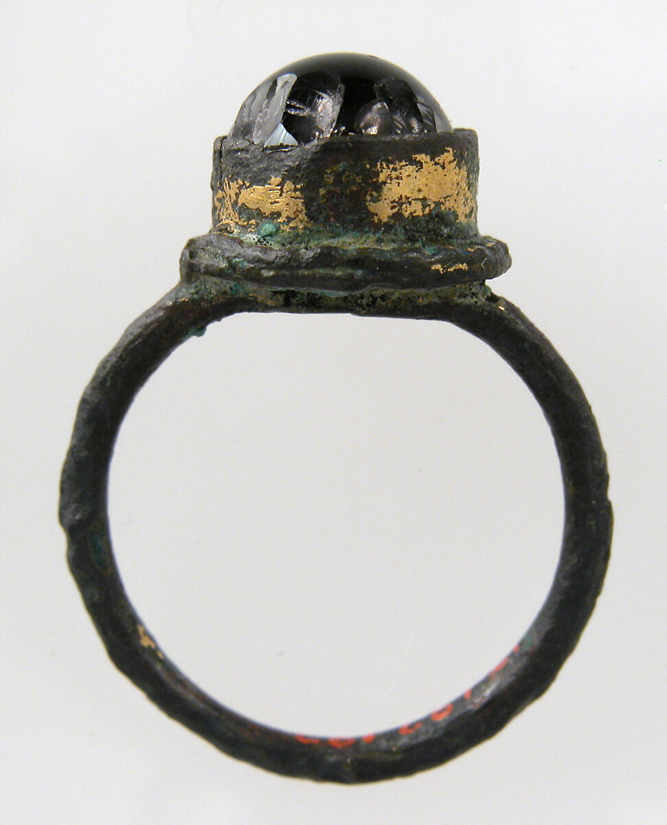 Finger Ring, Gilded copper alloy and stone or glass paste cabochon, Frankish
