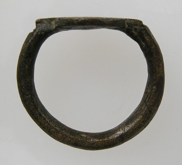 Finger Ring, Copper alloy, enamel or paint?, European