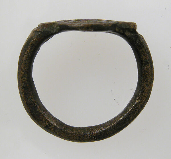 Finger Ring, Copper alloy, enamel or paint?, European