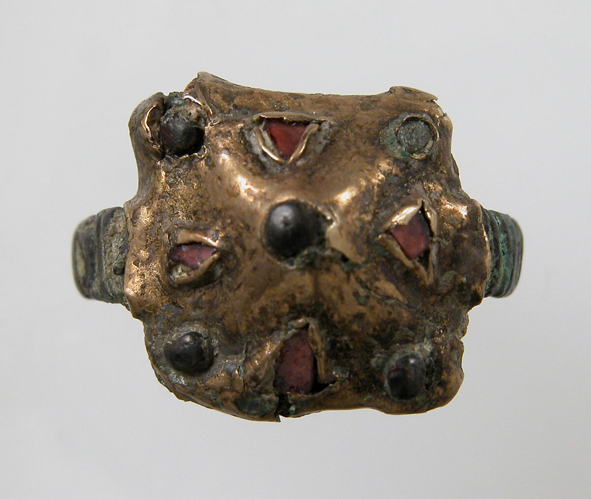 Finger Ring, Copper alloy band?, silver bezel coated with gold, garnet or glass paste, Frankish