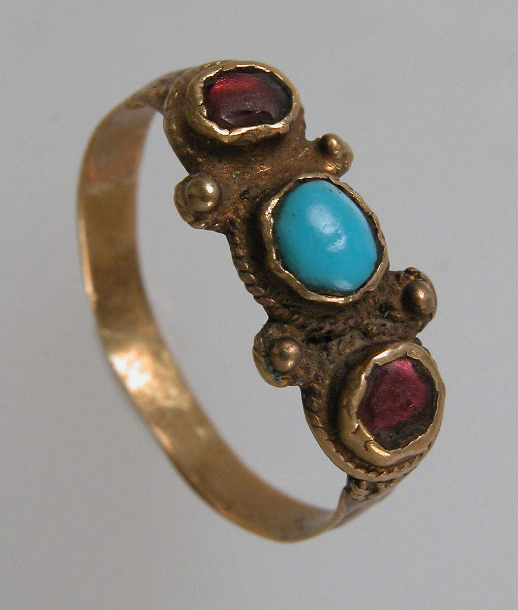Finger Ring, Gold, turquoise, glass paste, Frankish 