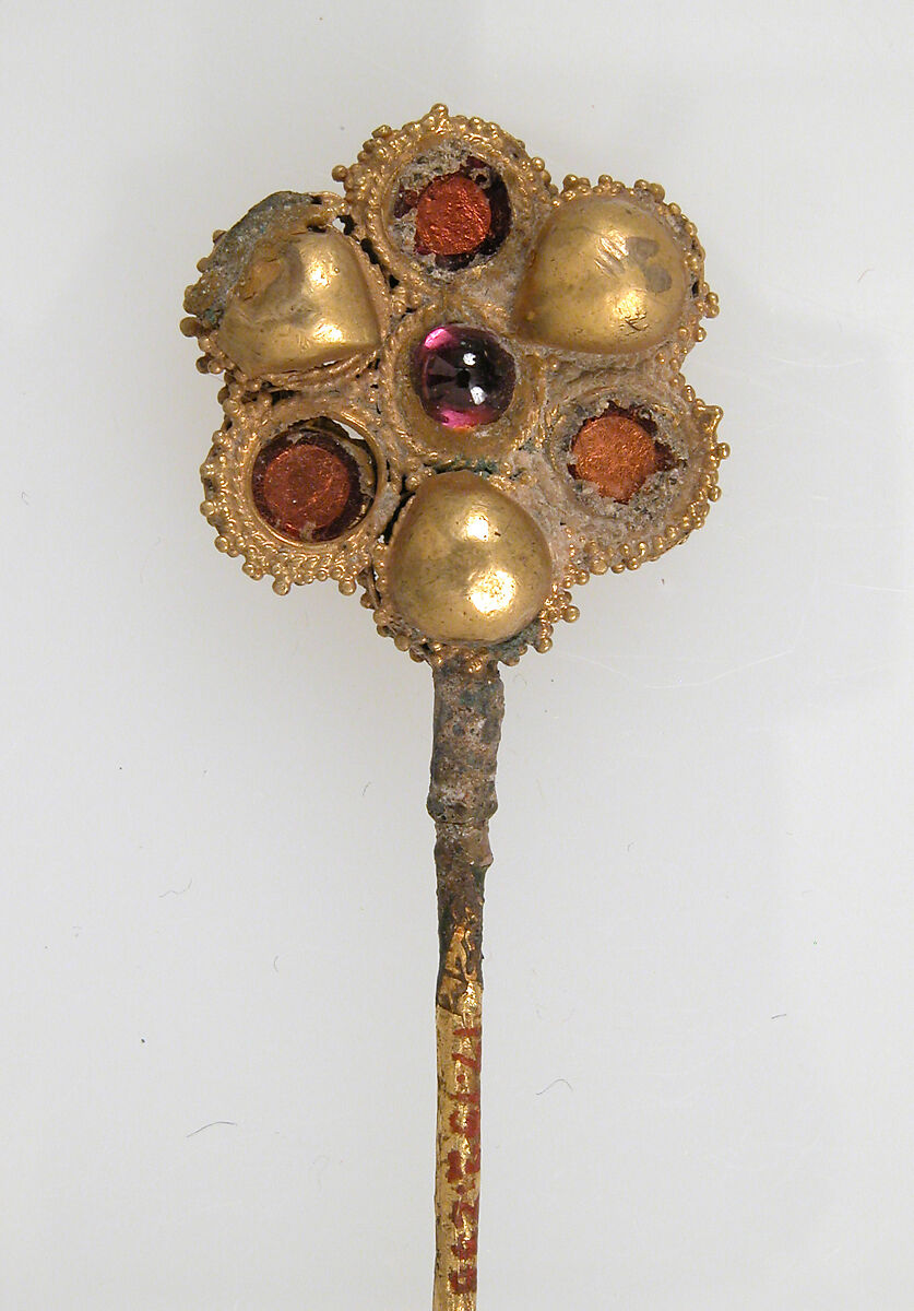 Hairpin, Gold or gilt, glass paste, stone, filigree, Frankish