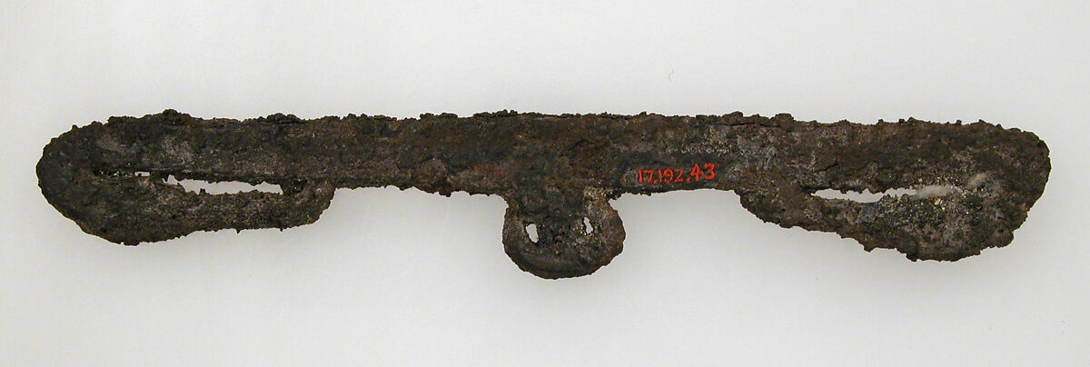 Fermoir, Iron, coated with gold foil, glass, Frankish