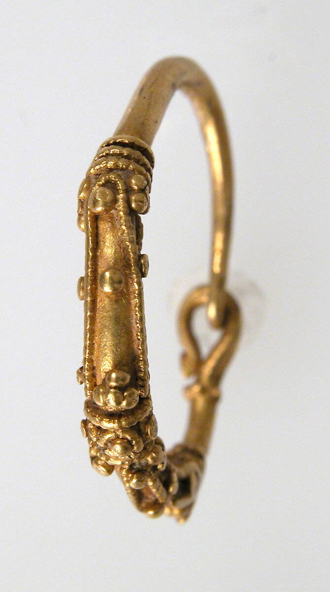 Earring, Gold, East Germanic