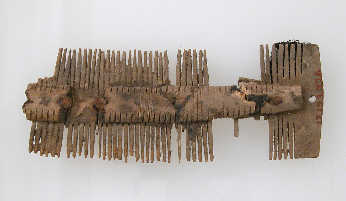Double-Sided Comb | Frankish | The Metropolitan Museum of Art