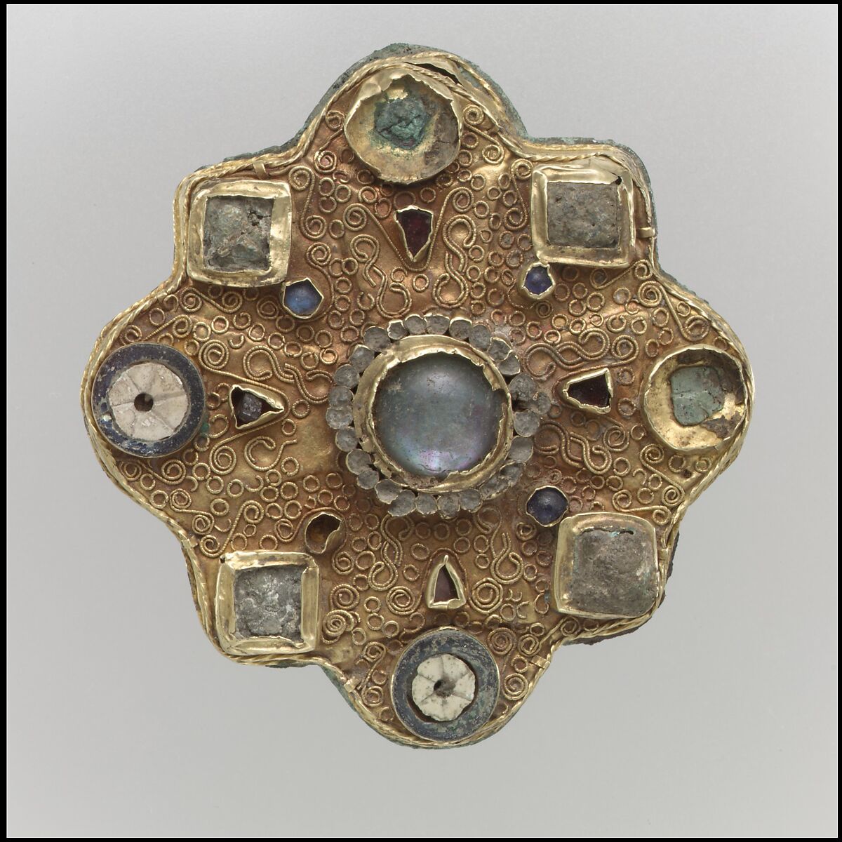Disk Brooch, Gold sheet, filigree, moonstone/adularia, glass cabochons, garnets, mother-of-pearl, and moonstone, Frankish 