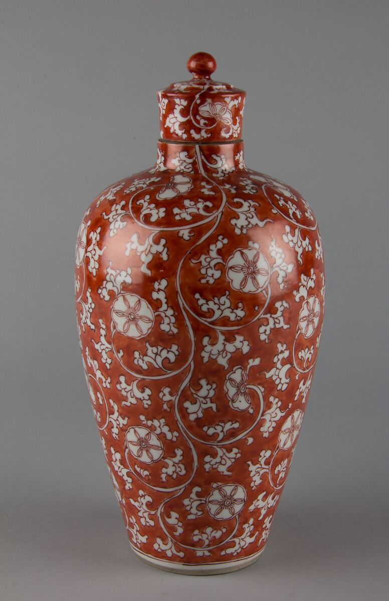 Covered bottle with floral scrolls (one of a pair), Porcelain painted with overglaze red enamel (Jingdezhen ware), China 