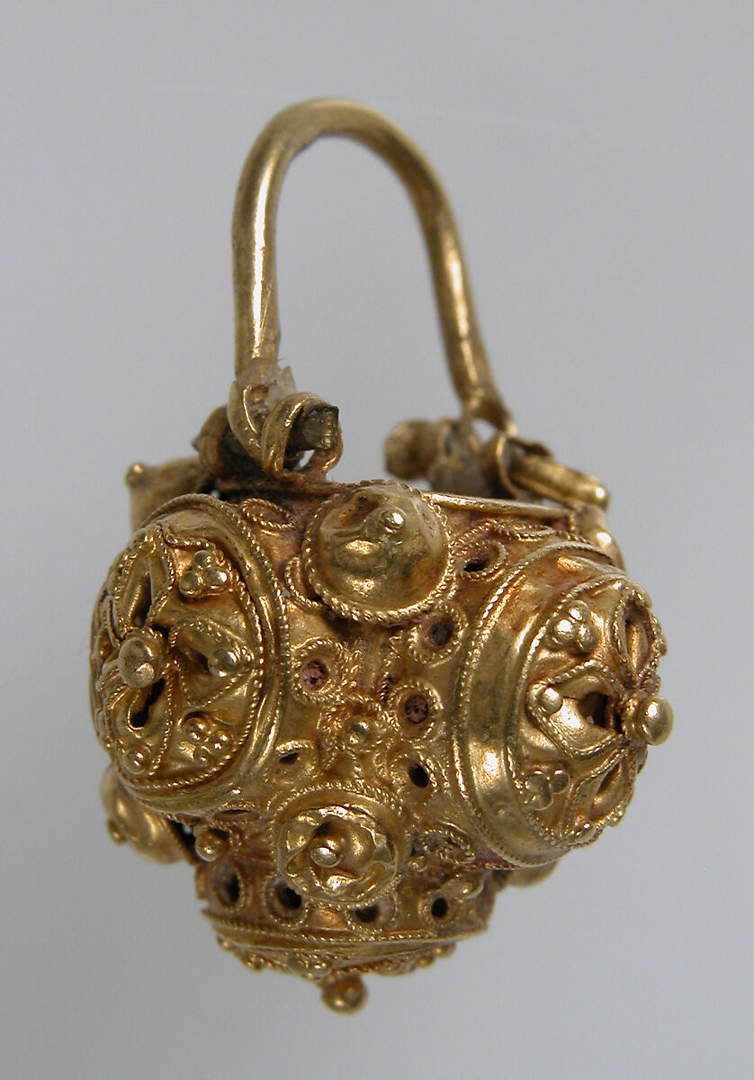 Basket Earring, Gold, Byzantine