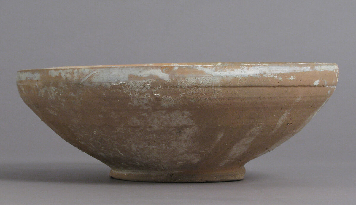 Bowl with Cheetah, Engraved slipware, Byzantine