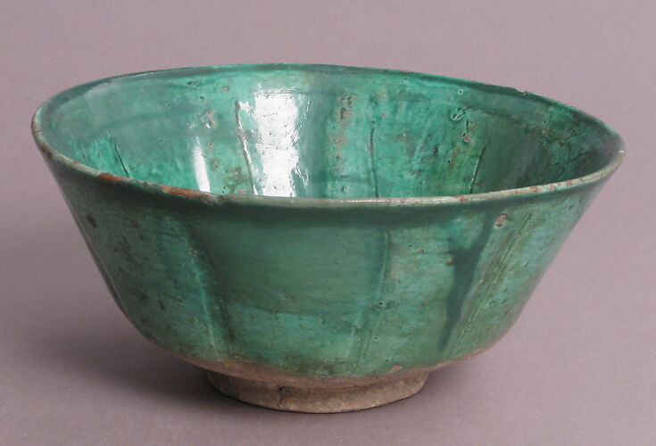 Bowl, Fluted