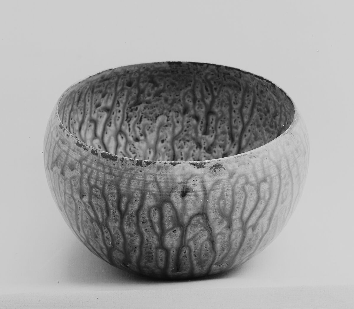 Bowl, Clay covered with glaze (Shidoro style), Japan 