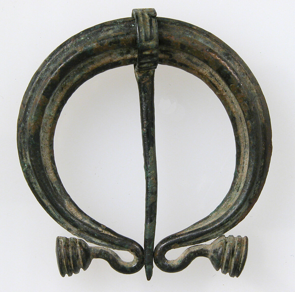 Pennanular or Omega Brooch, Bronze, Roman