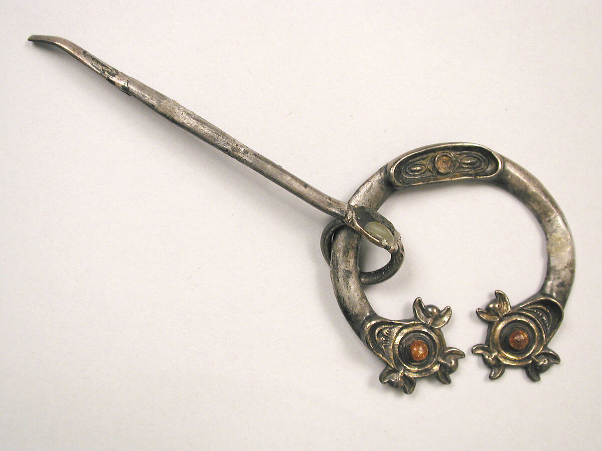 Open-Ring Brooch, Silver, cast and partially gilded; amber cabochons, Pictish or Irish