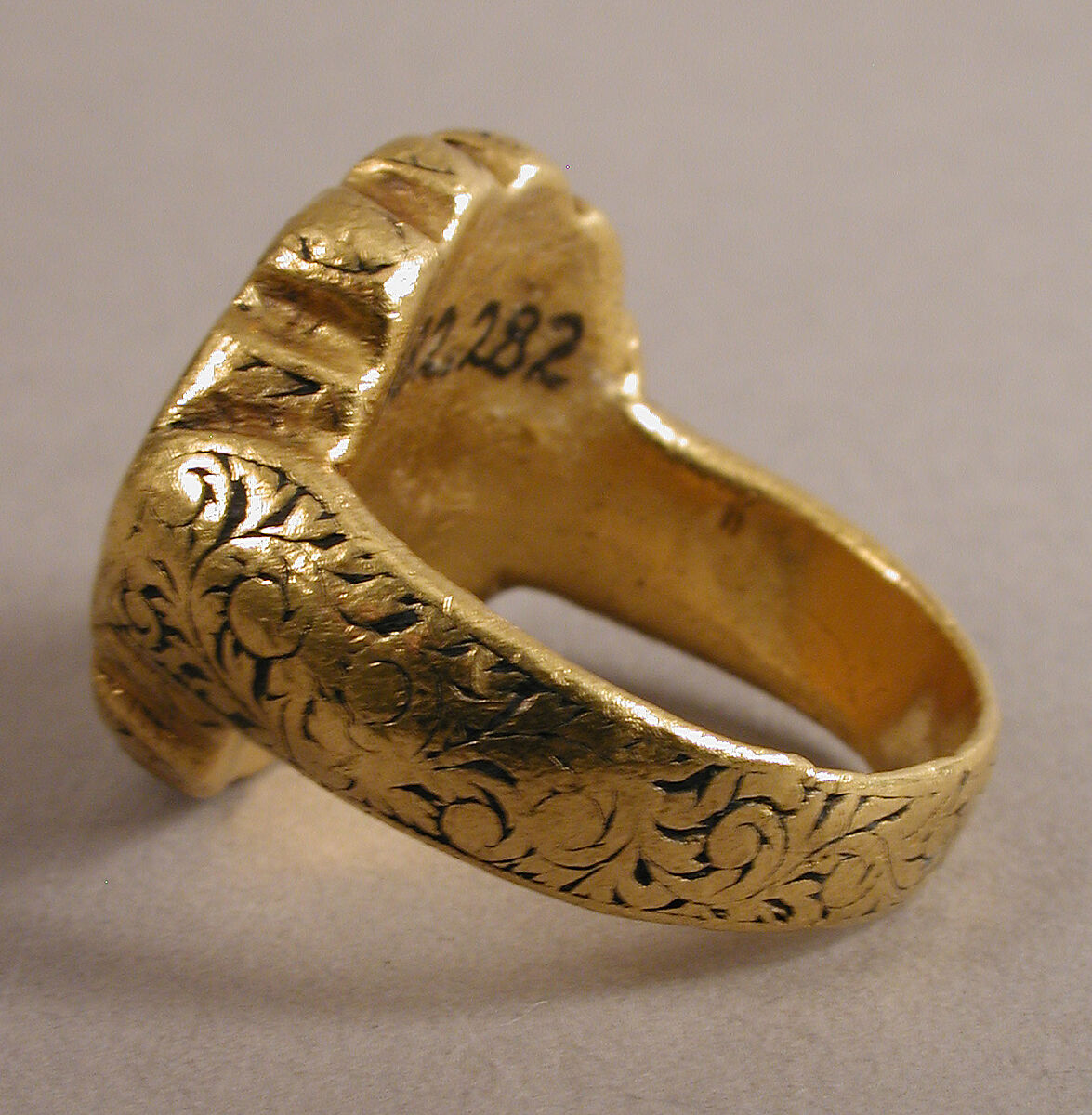 Ring of Leontios, Gold, niello, Byzantine
