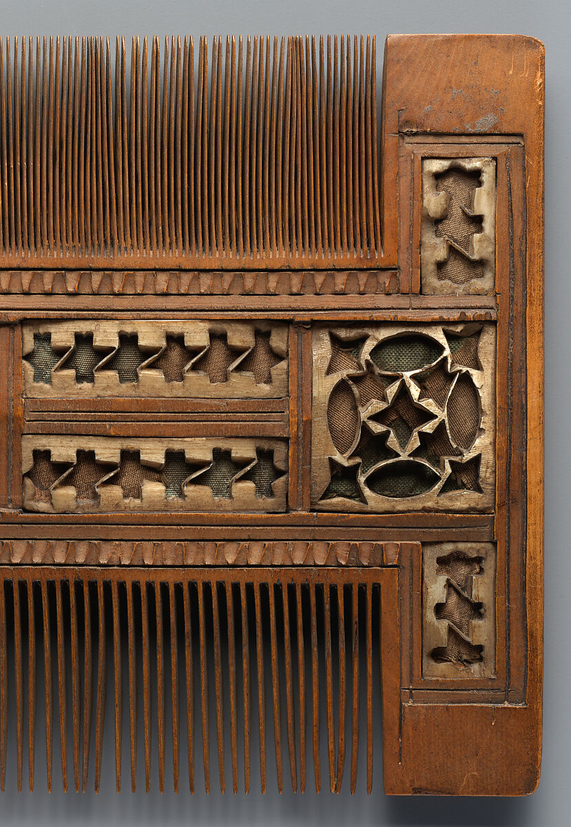 Comb, Boxwood inlaid with bone, and decorated with red and green silk, French (?)