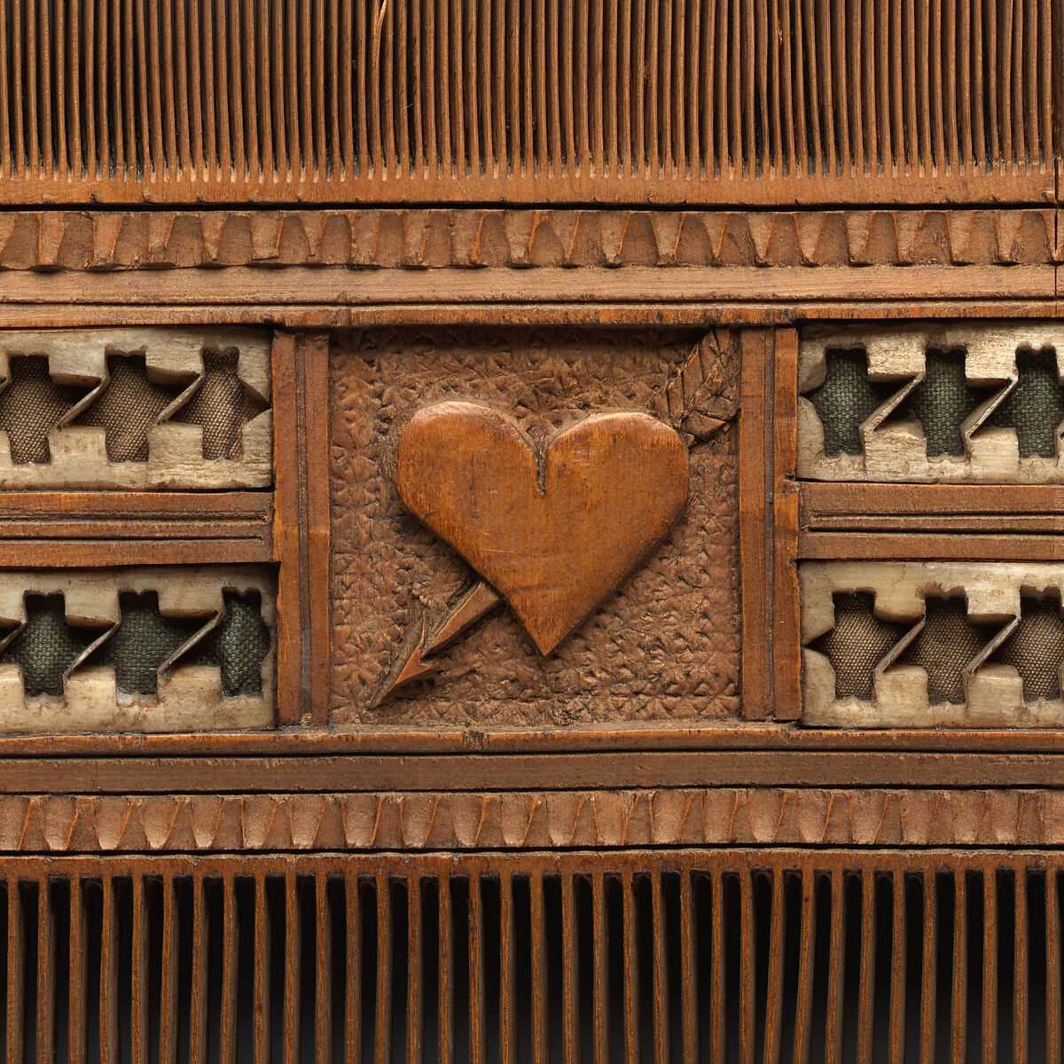 Comb, Boxwood inlaid with bone, and decorated with red and green silk, French (?)