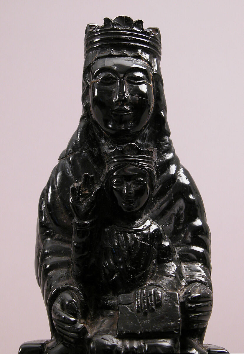 Virgin and Child, Jet, traces of gilding, Spanish