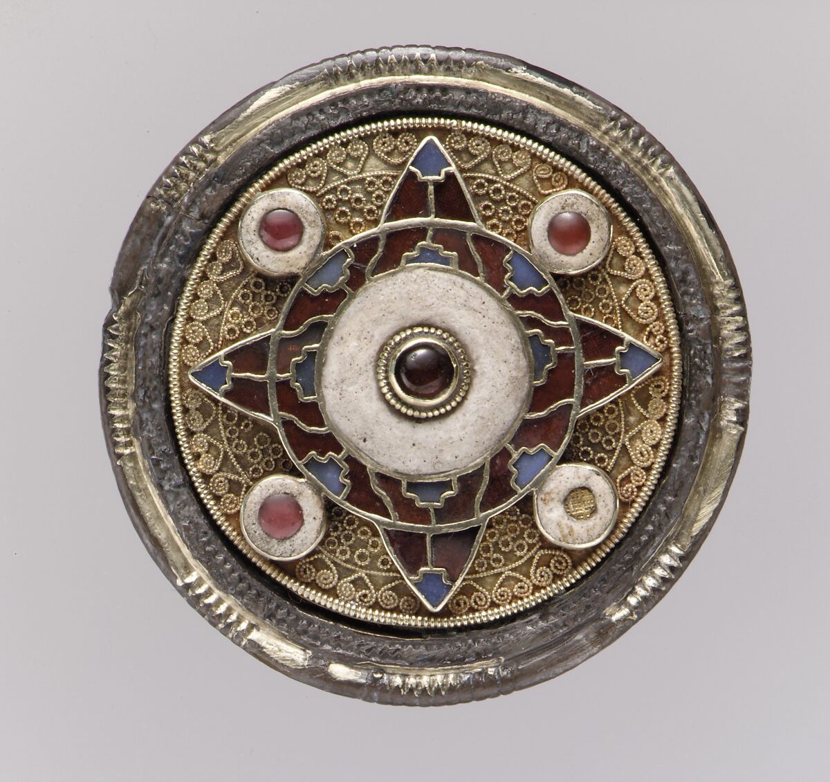 Disk Brooch, Gold with garnets, glass, and niello, Anglo-Saxon 