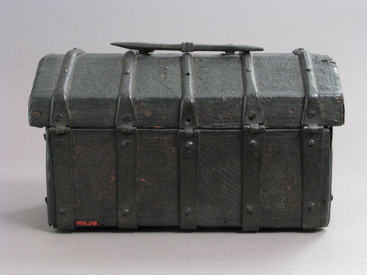 Coffer, Cuir bouilli (tooled leather), iron mounts and lock over wood core, North French or South Netherlandish (?)