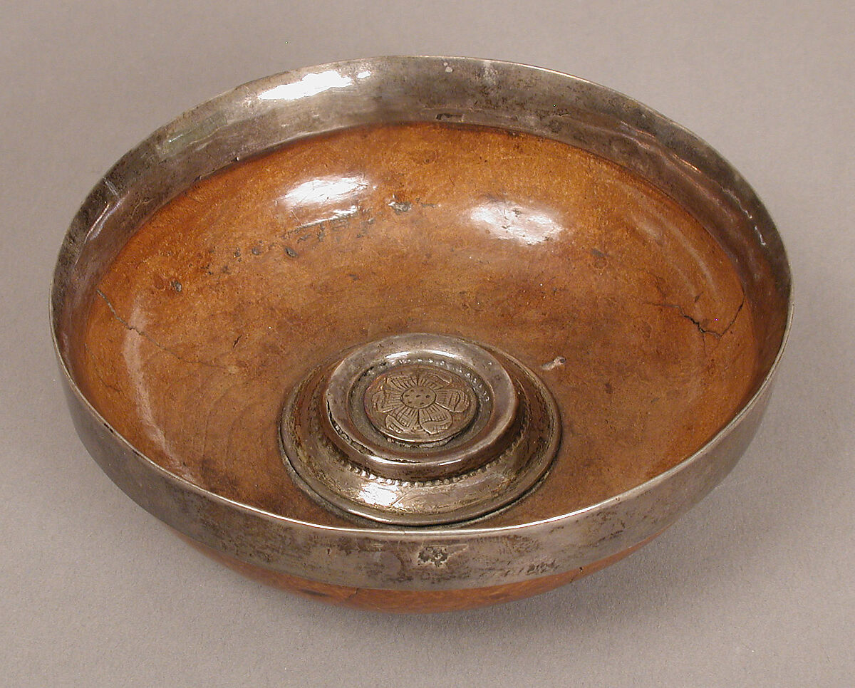 Drinking Bowl, Mazer wood with silver and engraved silver mounts, British