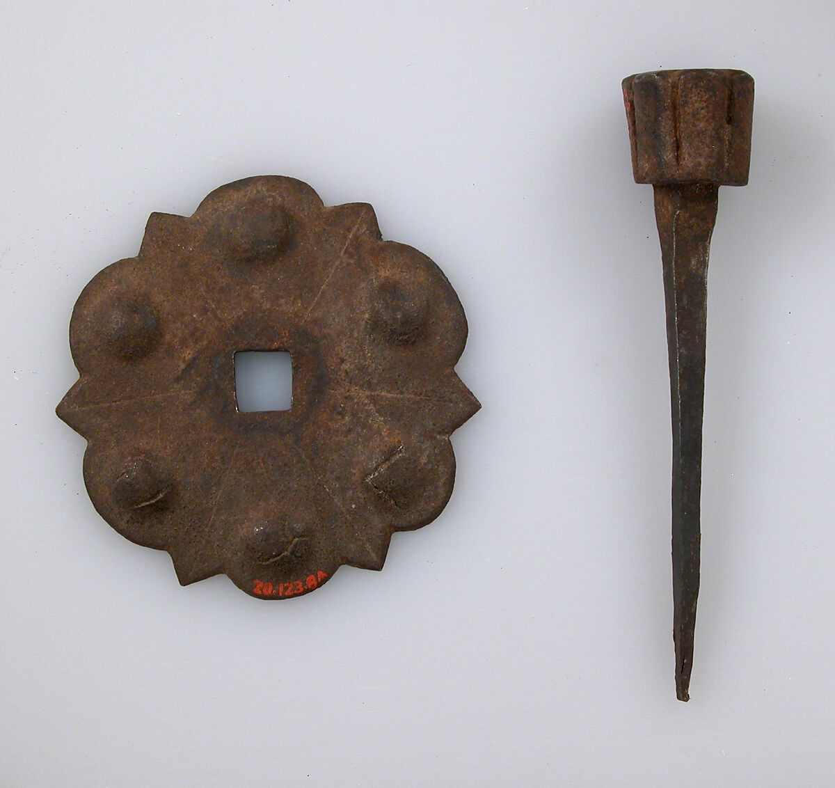 Nail, Head, Iron, French or Spanish