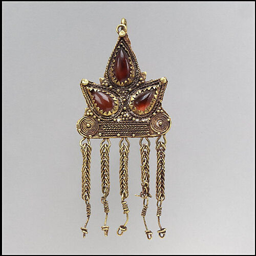 Earring