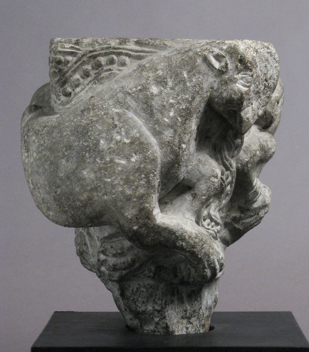 Capital, Stone, Spanish