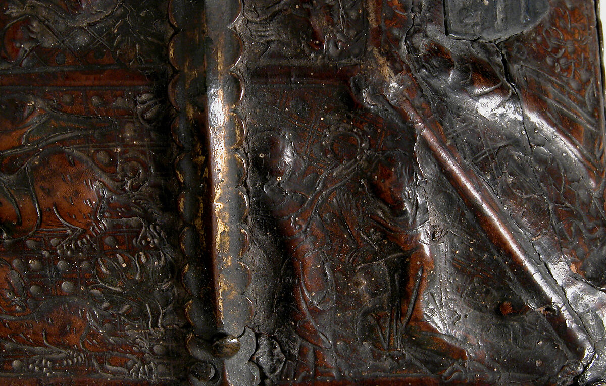 Coffret, Leather (Cuir bouilli), polychromy, silver gilt and enamel coat of arms, gilt copper alloy mounts on wood core, French (?)