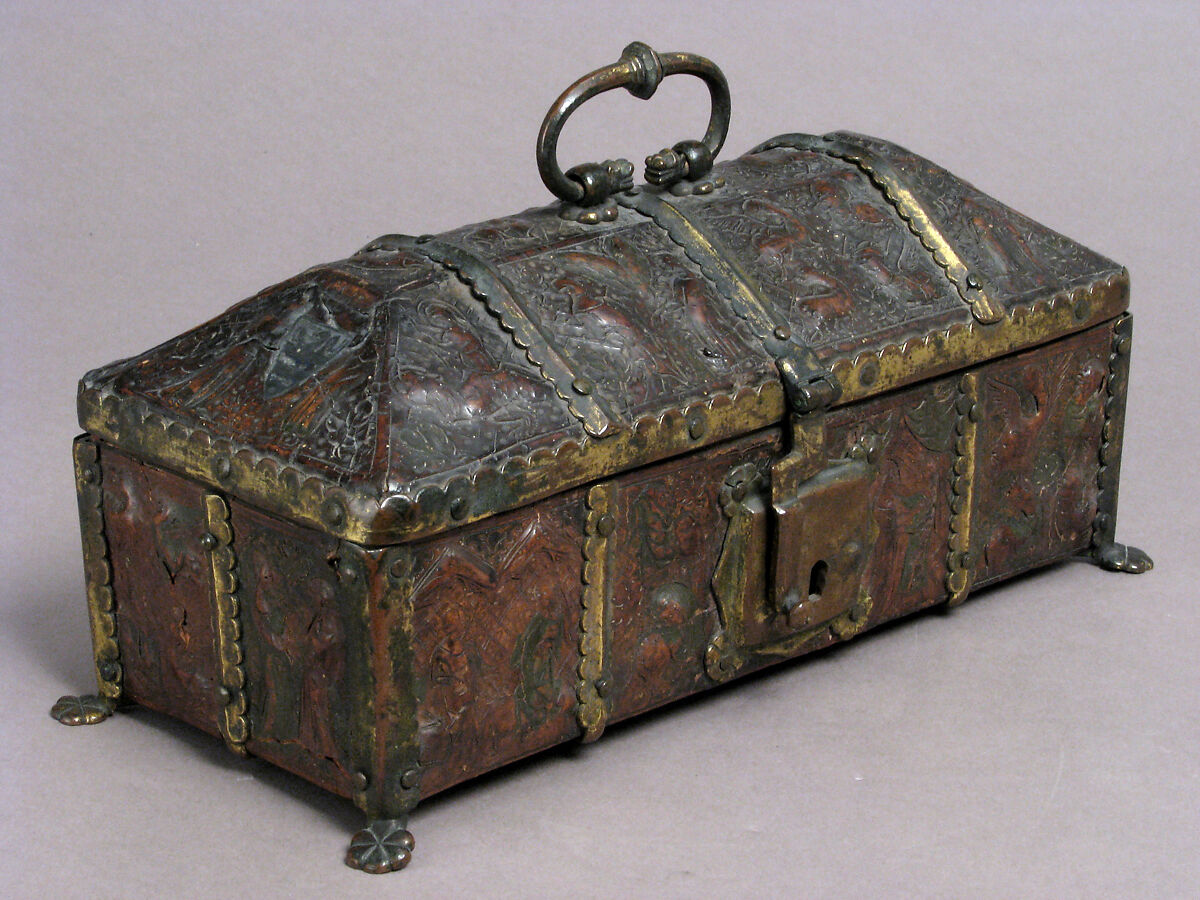 Coffret, Leather (Cuir bouilli), polychromy, silver gilt and enamel coat of arms, gilt copper alloy mounts on wood core, French (?) 