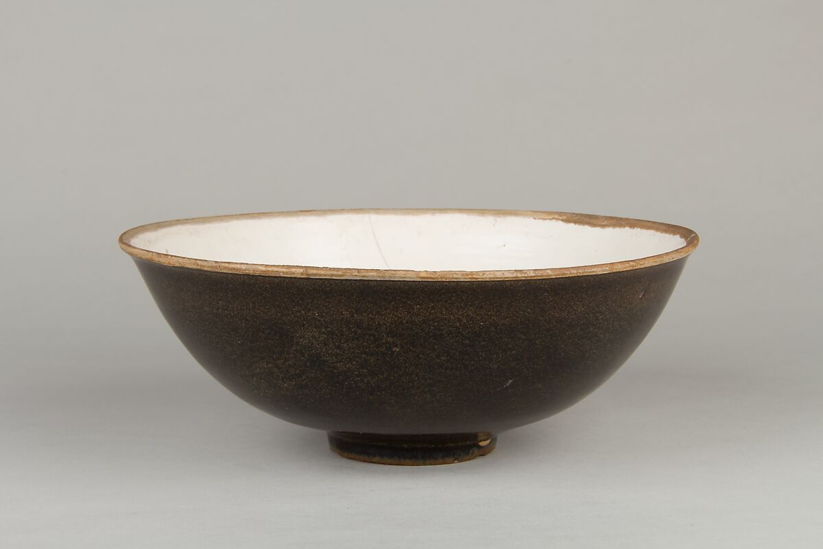 Bowl, Porcelain with black and white glaze (Ding-type ware), China 