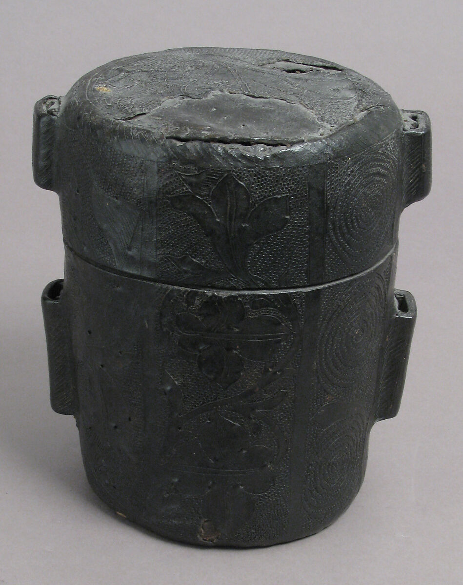Case, Cup, Cuir bouilli (tooled leather), Italian or French