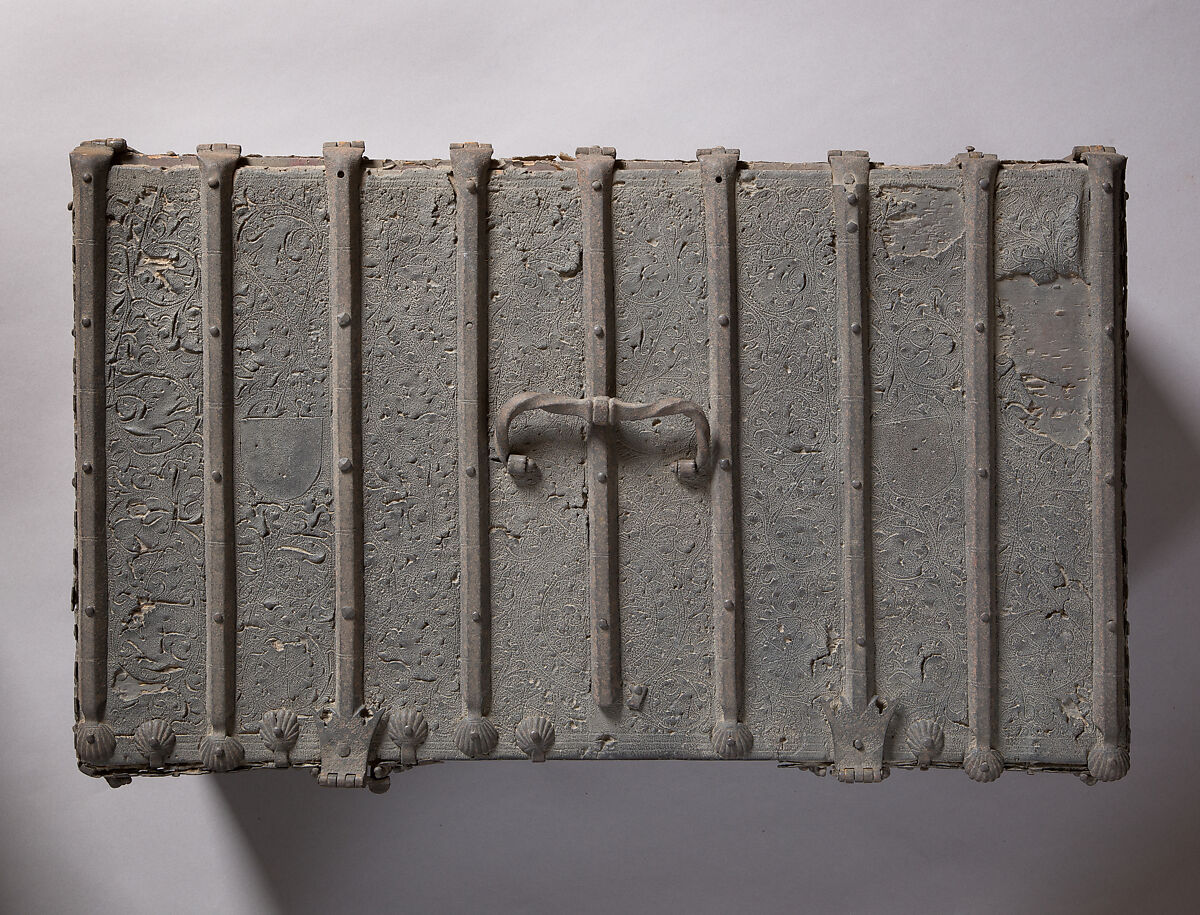 Coffer, Wood, leather, iron, Spanish