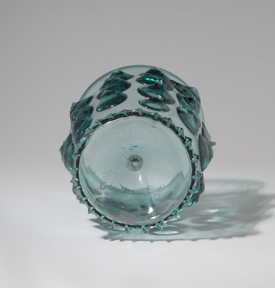 Beaker (Krautstrunk), Free-blown glass with applied decoration, German