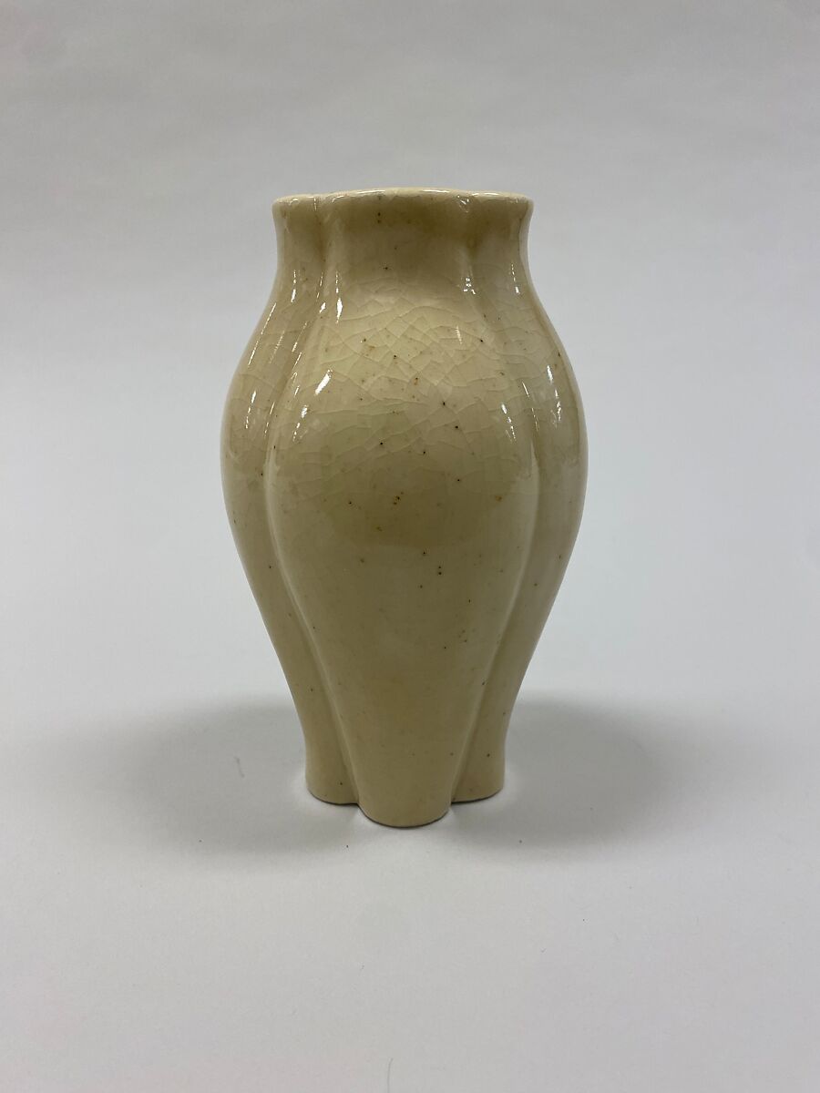 Vase, Porcelain with light yellow glaze (Jingdezhen ware), China 