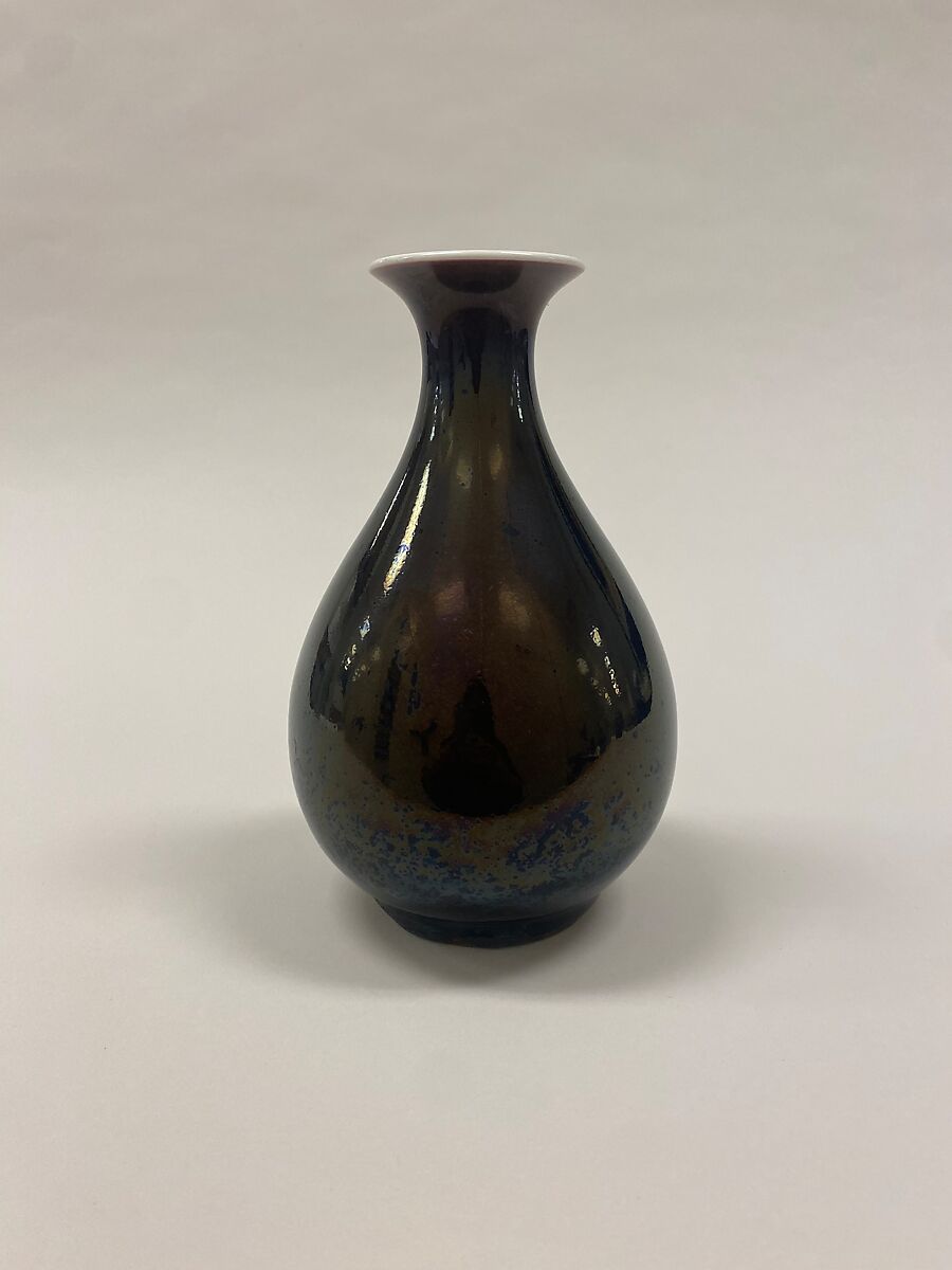 Vase, Porcelain with black glaze (Jingdezhen ware), China 
