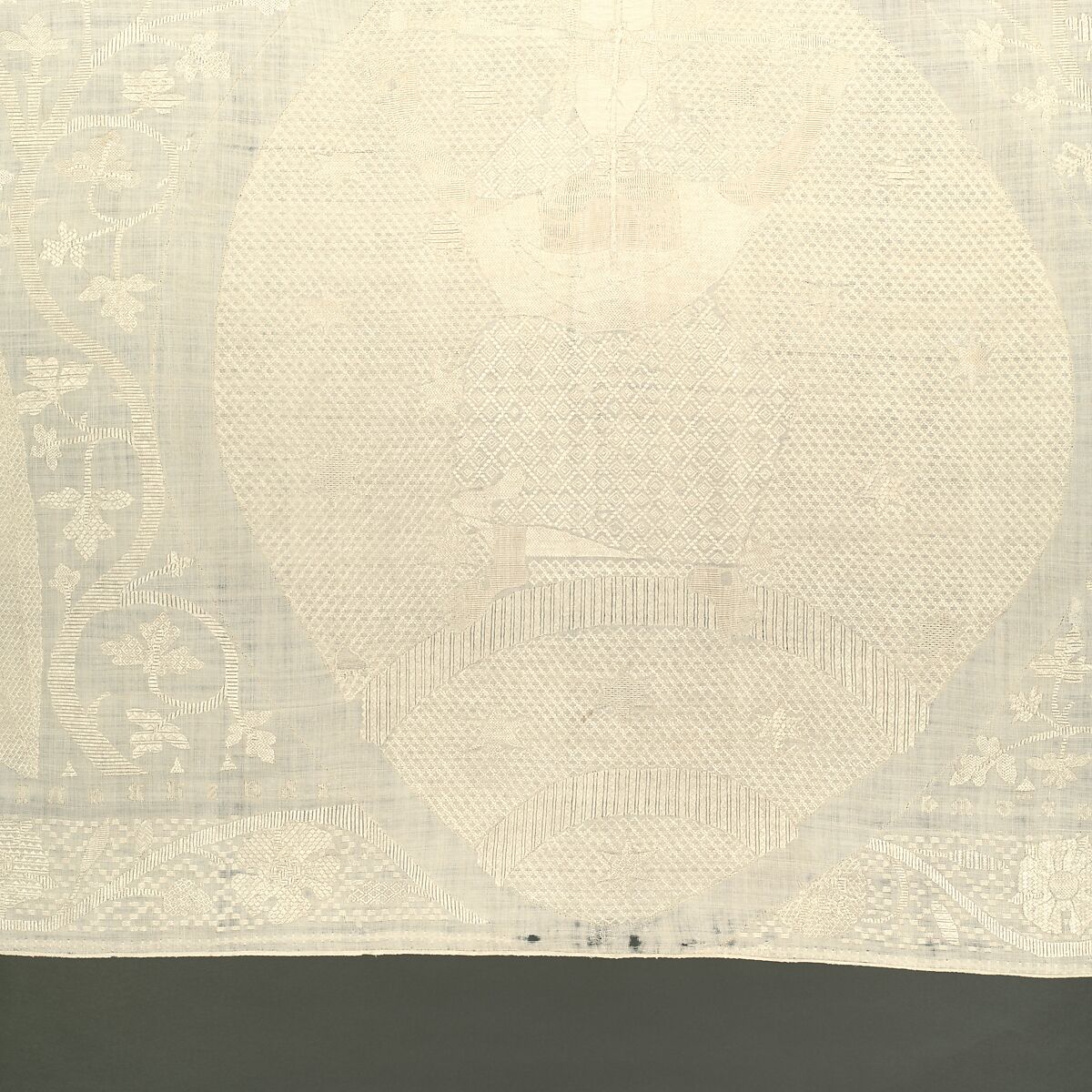 Altarcloth, Sophia, Hadewigis, and Lucardis, Linen embroidered with satin, chain, chevron, and Roumanian stitches, German