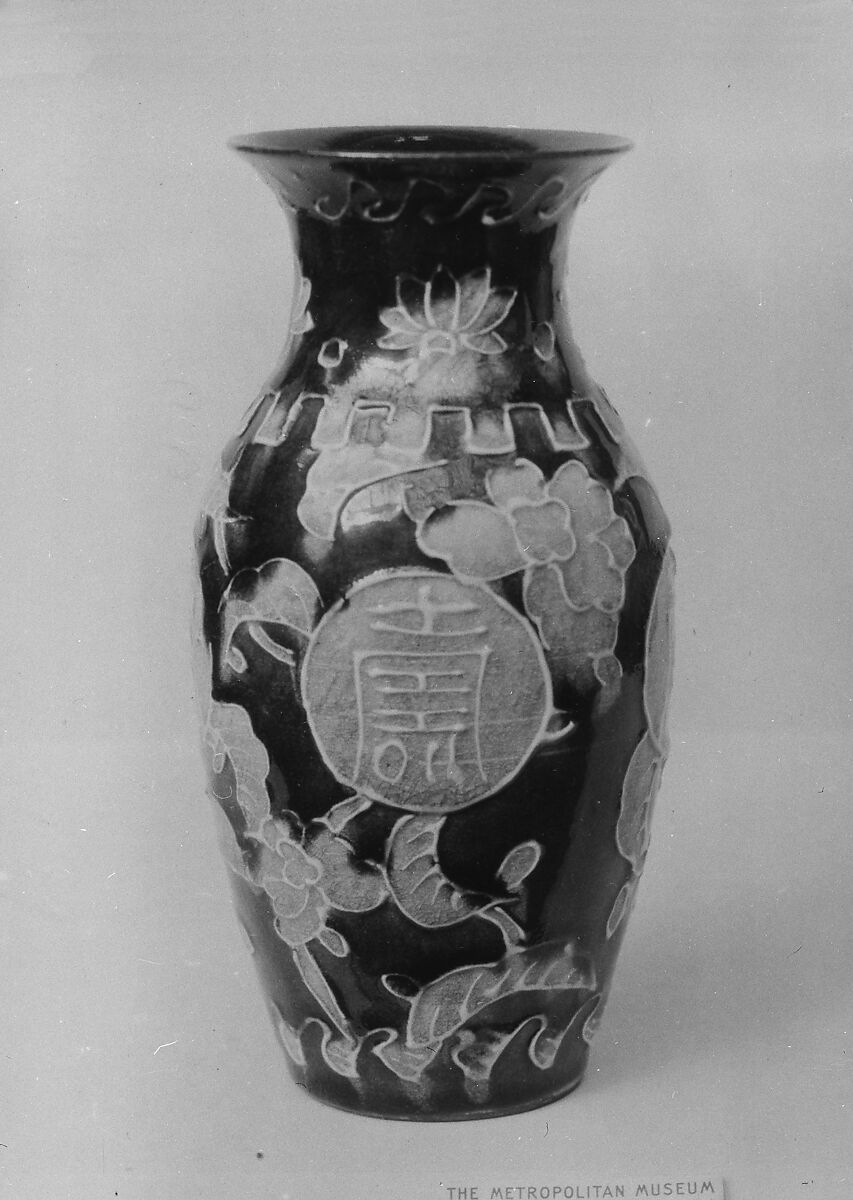 Vase, Stoneware covered with glaze, craquelé (Kairakuen ware), Japan 